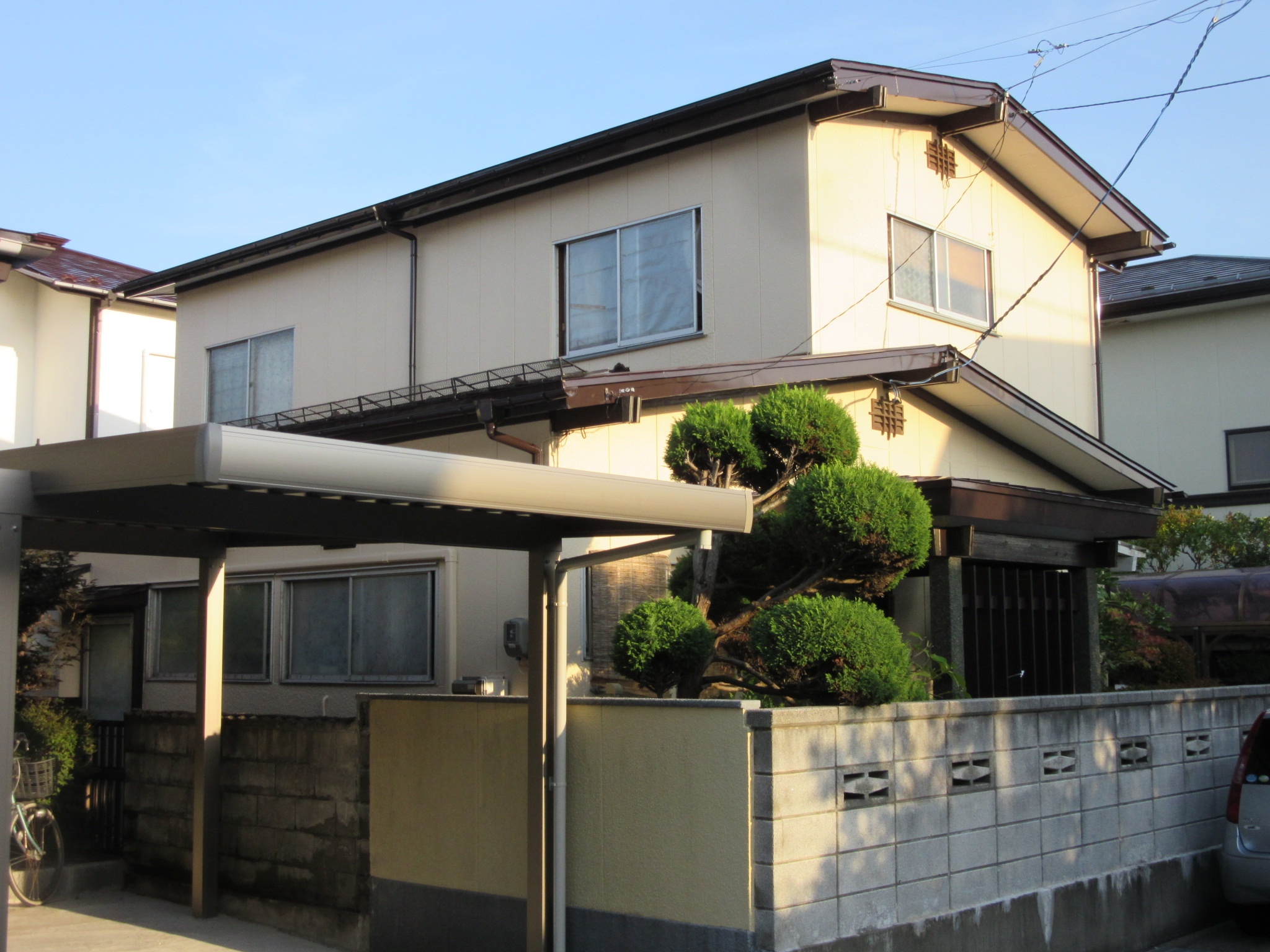 外壁屋根の塗装工事完工（秋田市泉）