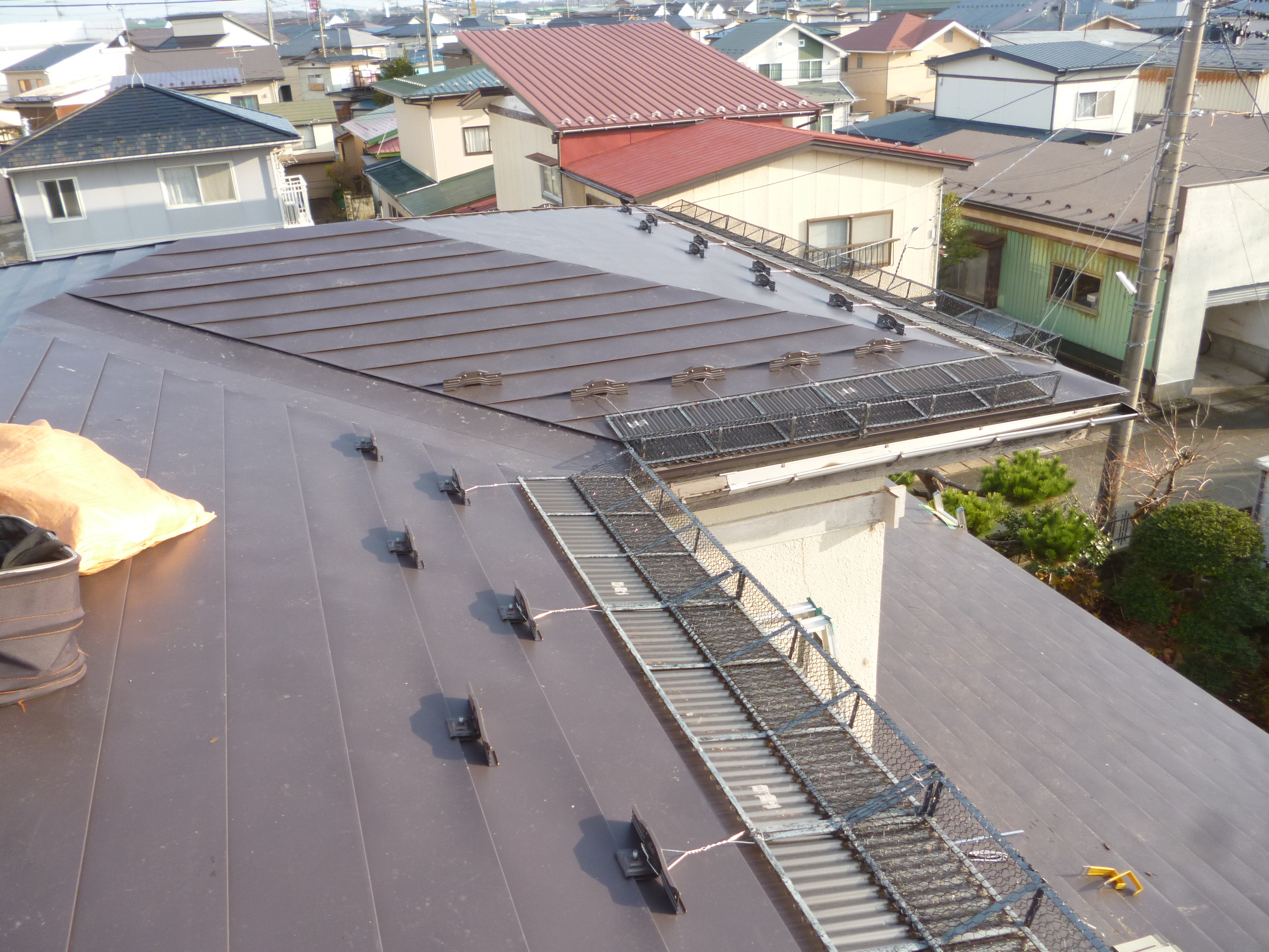 屋根葺き替え工事完工（秋田市仁井田）