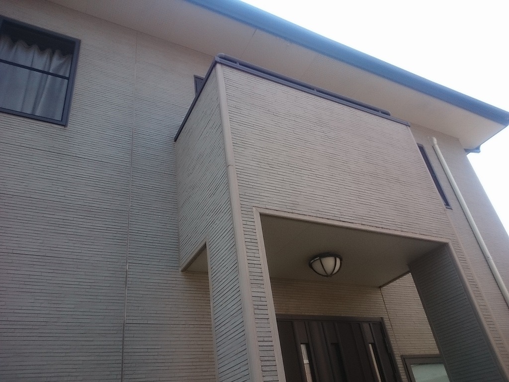 外壁屋根の塗装工事完工(五城目町)
